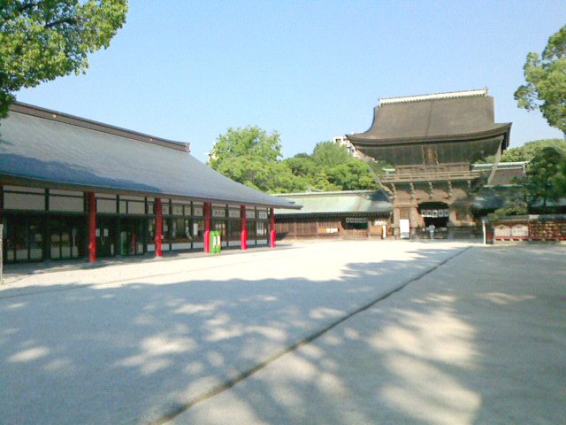 筥崎宮